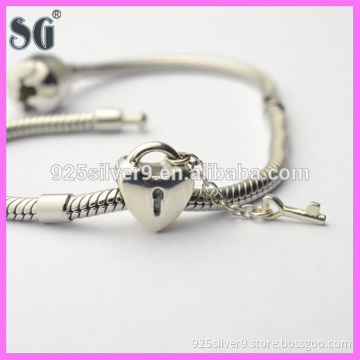 2016 Fahsion Heart-Shaped Key Locks Silver Charms For Bracelet /Pendant/ Necklaces Jewelry wholesale